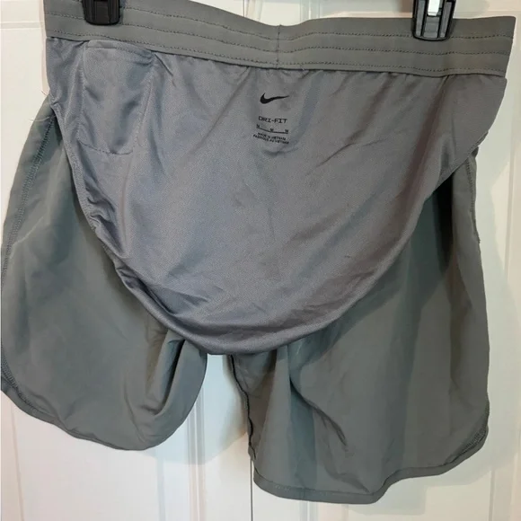 Nike Womens Dri-Fit Brief Lined Running Shorts Size M - Picture 3 of 7